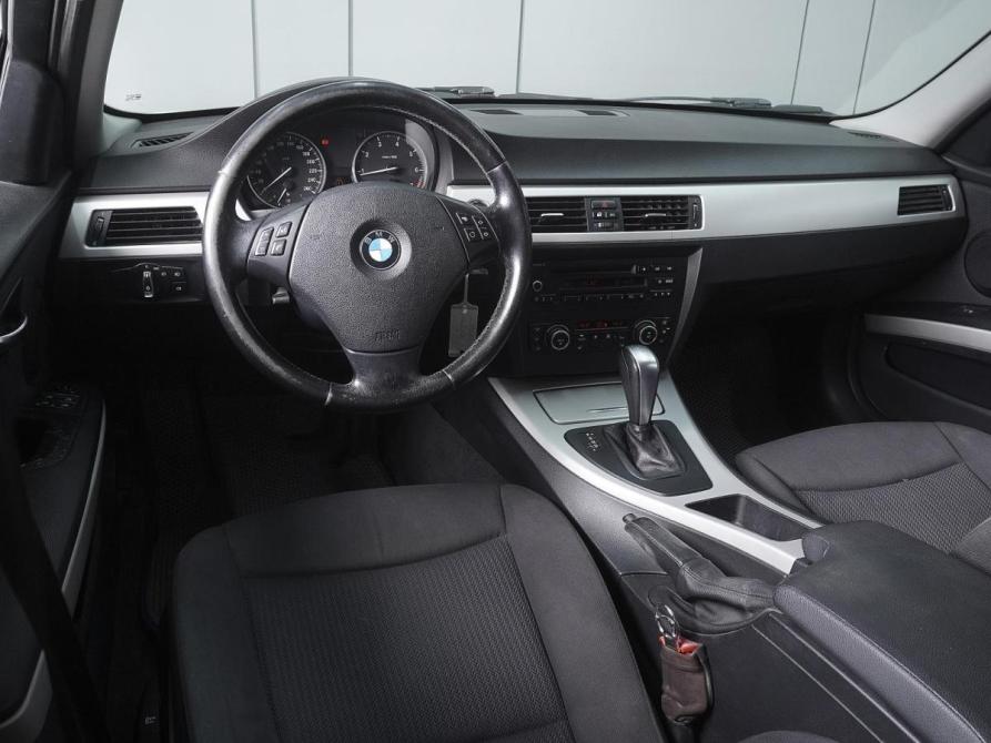 BMW 3 серии V (E90/E91/E92/E93) Рестайлинг Ростов-на-Дону  - изображение 6