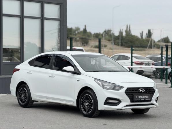 Hyundai Solaris II с пробегом 2019 года, цена 780 000 рублей, 350200 км, седан, Автокод Объявления