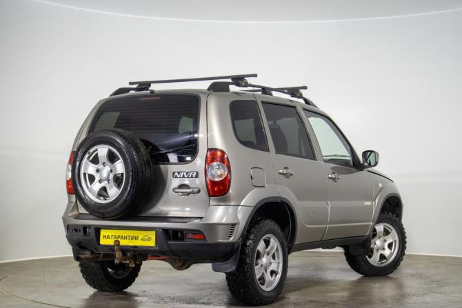Chevrolet Niva I Рестайлинг с пробегом 2012 года, цена 559 000 рублей, 161500 км, внедорожник, Автокод Объявления