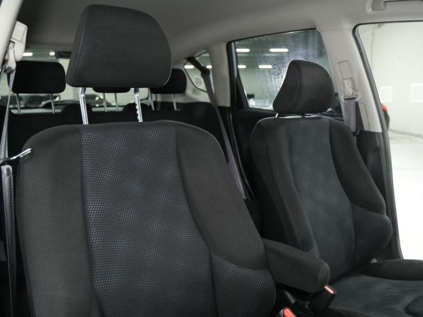Honda Fit II с пробегом 2013 года, цена 1 040 000 рублей, 57000 км, хэтчбек, Автокод Объявления