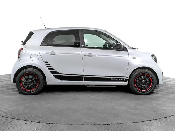 Smart Forfour II с пробегом 2020 года, цена 1 875 000 рублей, 26054 км, хэтчбек, Автокод Объявления
