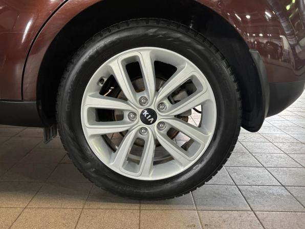 Kia Soul II Рестайлинг с пробегом 2018 года, цена 1 599 000 рублей, 97500 км, хэтчбек, Автокод Объявления