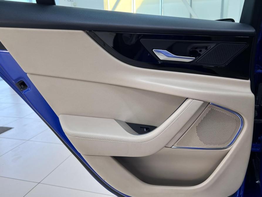 Jaguar XE I Рестайлинг Волгоград  - изображение 45