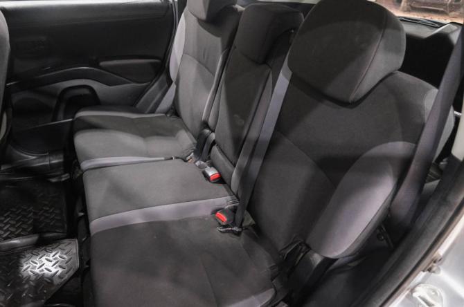 Mitsubishi Outlander II Рестайлинг с пробегом 2011 года, цена 1 149 000 рублей, 299000 км, внедорожник, Автокод Объявления