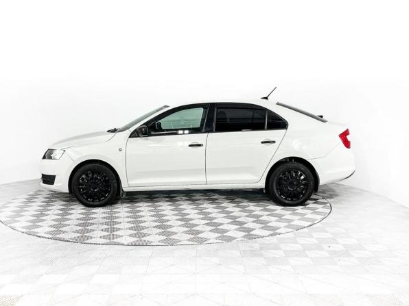 Skoda Rapid I с пробегом 2017 года, цена 956 000 рублей, 119658 км, лифтбек, Автокод Объявления