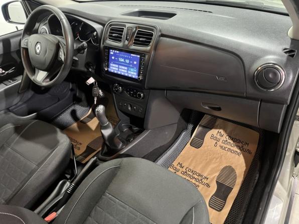 Renault Sandero II с пробегом 2018 года, цена 1 129 300 рублей, 77256 км, хэтчбек, Автокод Объявления