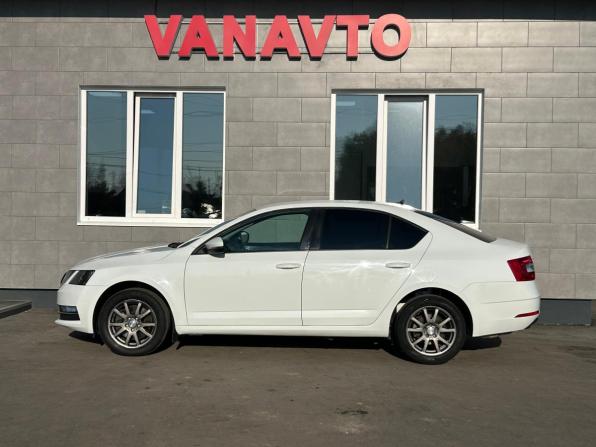 Skoda Octavia III (A7) Рестайлинг с пробегом 2017 года, цена 1 740 000 рублей, 143137 км, лифтбек, Автокод Объявления