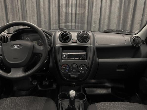 Lada (ВАЗ) Granta I с пробегом 2018 года, цена 659 000 рублей, 29900 км, седан, Автокод Объявления