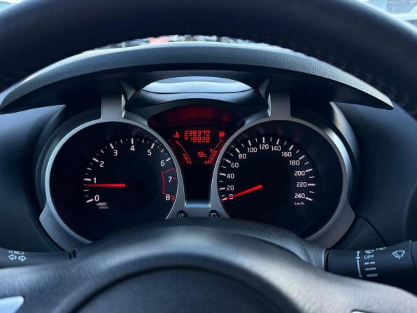 Nissan Juke I с пробегом 2011 года, цена 700 000 рублей, 238300 км, внедорожник, Автокод Объявления