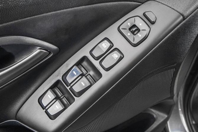 Hyundai ix35 I Рестайлинг с пробегом 2014 года, цена 1 449 000 рублей, 206000 км, внедорожник, Автокод Объявления