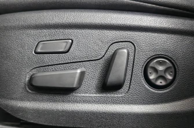 Hyundai Santa Fe IV с пробегом 2018 года, цена 2 755 000 рублей, 137049 км, внедорожник, Автокод Объявления