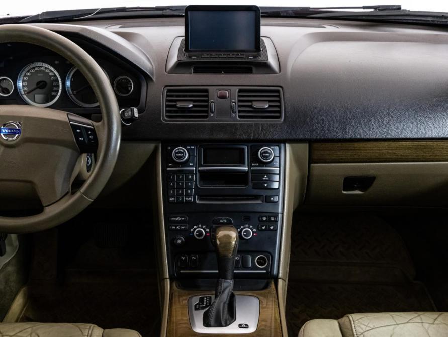 Volvo XC90 I Рестайлинг Санкт-Петербург  - изображение 14