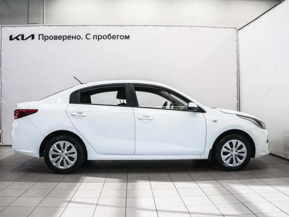 Kia Rio IV с пробегом 2019 года, цена 1 350 000 рублей, 98531 км, седан, Автокод Объявления