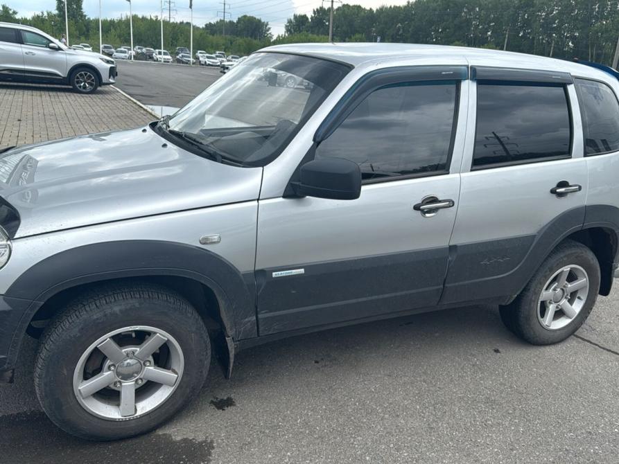 Chevrolet Niva I Рестайлинг Кемерово  - изображение 4