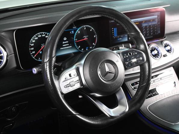 Mercedes-Benz E-Класс V (W213 S213 C238) с пробегом 2018 года, цена 3 239 000 рублей, 181758 км, седан, Автокод Объявления