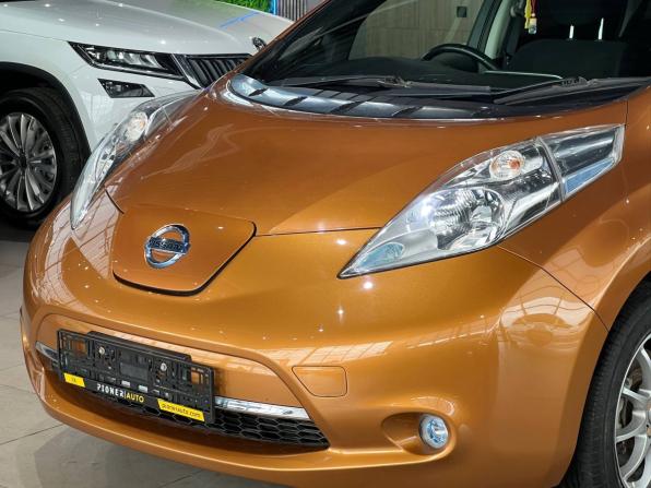 Nissan Leaf I (ZE0/AZE0) с пробегом 2016 года, цена 1 020 000 рублей, 56000 км, хэтчбек, Автокод Объявления