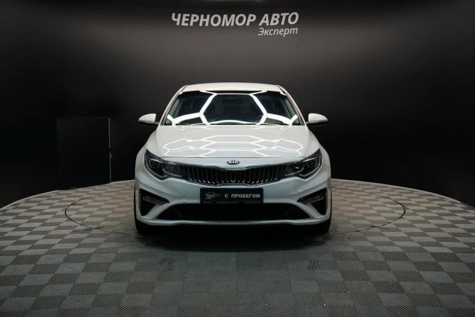 Kia Optima IV Рестайлинг с пробегом 2018 года, цена 1 777 000 рублей, 174000 км, седан, Автокод Объявления