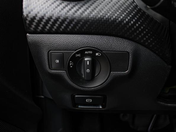 Mercedes-Benz GLA I (X156) Рестайлинг с пробегом 2019 года, цена 1 698 000 рублей, 135270 км, внедорожник, Автокод Объявления