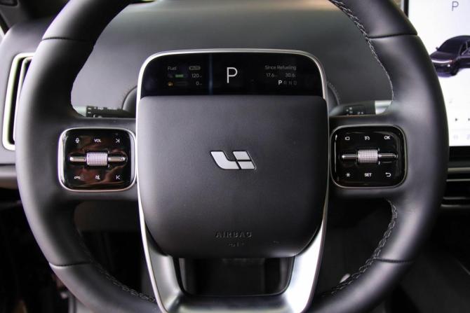 Новый Li Auto (Lixiang) L6 2025 года, цена 8 382 315 рублей, внедорожник, Автокод Объявления