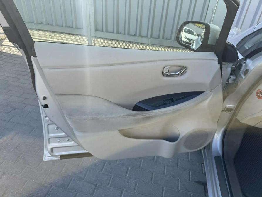 Nissan Leaf I (ZE0/AZE0) Ростов-на-Дону  - изображение 15