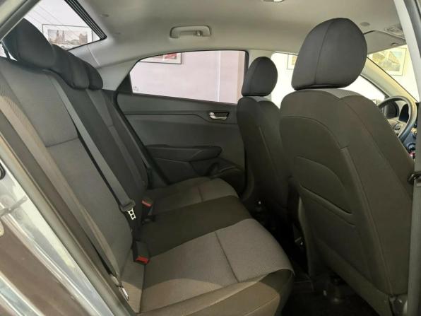Hyundai Solaris II Рестайлинг с пробегом 2021 года, цена 1 690 000 рублей, 35688 км, седан, Автокод Объявления