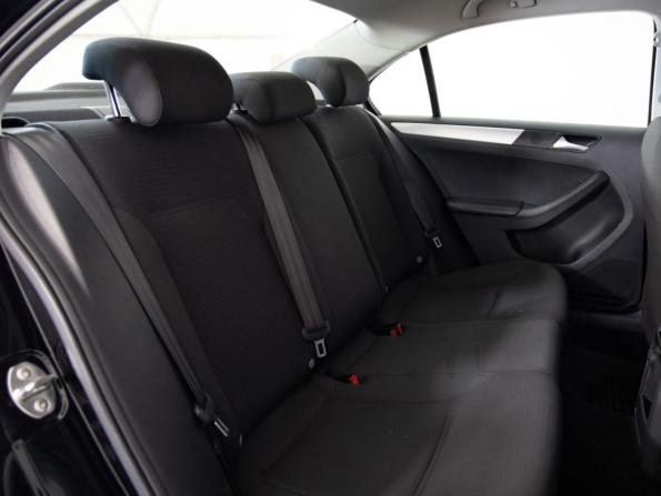Volkswagen Jetta VI Рестайлинг с пробегом 2017 года, цена 749 000 рублей, 365869 км, седан, Автокод Объявления