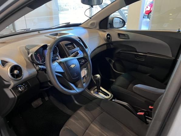 Chevrolet Aveo II с пробегом 2014 года, цена 475 000 рублей, 306843 км, седан, Автокод Объявления
