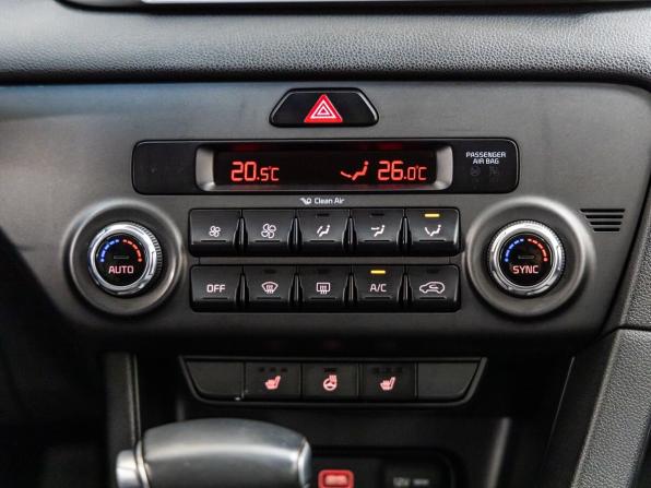 Kia Sportage IV Рестайлинг с пробегом 2018 года, цена 2 188 000 рублей, 83940 км, внедорожник, Автокод Объявления