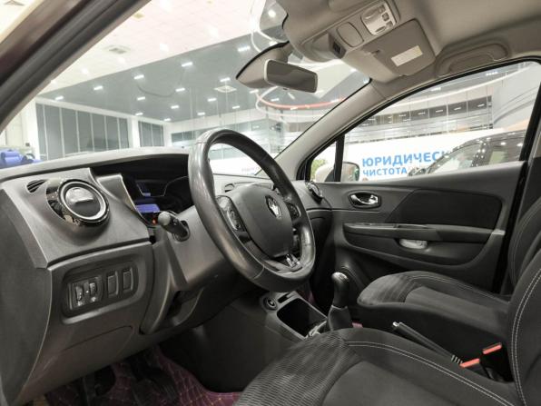 Renault Kaptur I с пробегом 2016 года, цена 1 150 000 рублей, 186780 км, внедорожник, Автокод Объявления