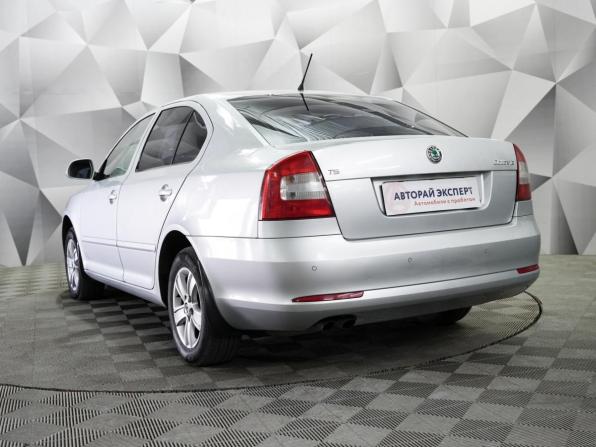 Skoda Octavia II (A5) Рестайлинг с пробегом 2012 года, цена 898 000 рублей, 155000 км, лифтбек, Автокод Объявления