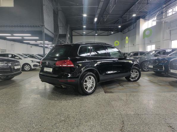 Volkswagen Touareg II Рестайлинг с пробегом 2015 года, цена 2 139 000 рублей, 151000 км, внедорожник, Автокод Объявления