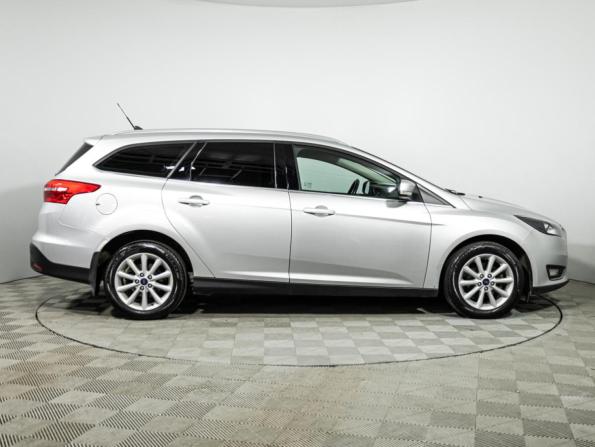Ford Focus III Рестайлинг с пробегом 2018 года, цена 997 869 рублей, 225545 км, универсал, Автокод Объявления
