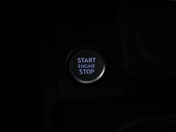 Audi A4 V (B9) с пробегом 2018 года, цена 2 349 444 рубля, 107068 км, седан, Автокод Объявления