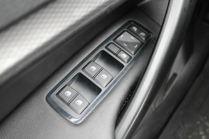 Lada (ВАЗ) Vesta I Рестайлинг (NG) с пробегом 2025 года, цена 1 359 000 рублей, 6000 км, универсал, Автокод Объявления