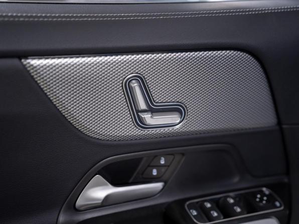 Новый Mercedes-Benz GLA II (H247) Рестайлинг 2025 года, цена 5 495 000 рублей, внедорожник, Автокод Объявления