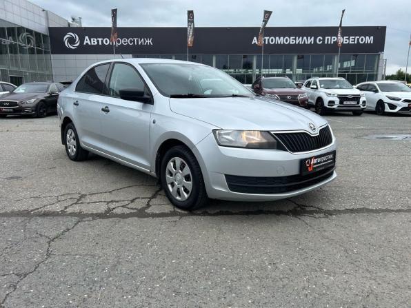 Skoda Rapid I с пробегом 2016 года, цена 639 000 рублей, 300829 км, лифтбек, Автокод Объявления