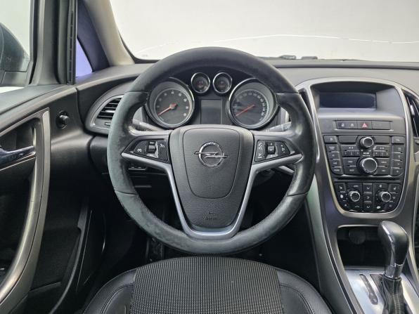 Opel Astra J с пробегом 2011 года, цена 440 000 рублей, 282335 км, универсал, Автокод Объявления
