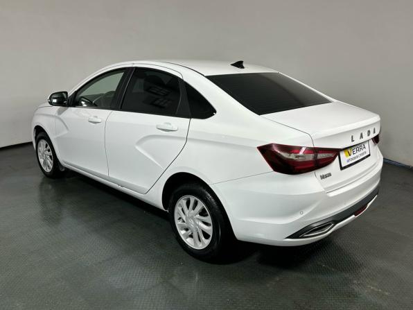 Lada (ВАЗ) Vesta I Рестайлинг (NG) с пробегом 2024 года, цена 1 220 000 рублей, 74000 км, седан, Автокод Объявления