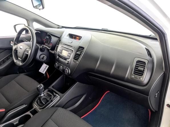 Kia Cerato III Рестайлинг (Classic) с пробегом 2018 года, цена 1 050 000 рублей, 177178 км, седан, Автокод Объявления