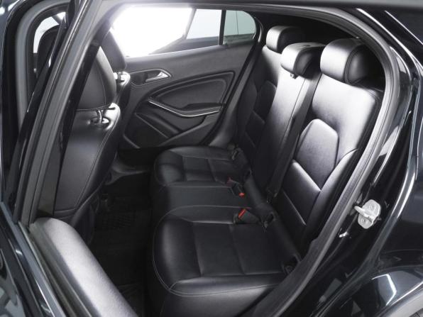 Mercedes-Benz GLA I (X156) с пробегом 2015 года, цена 1 520 000 рублей, 284364 км, внедорожник, Автокод Объявления