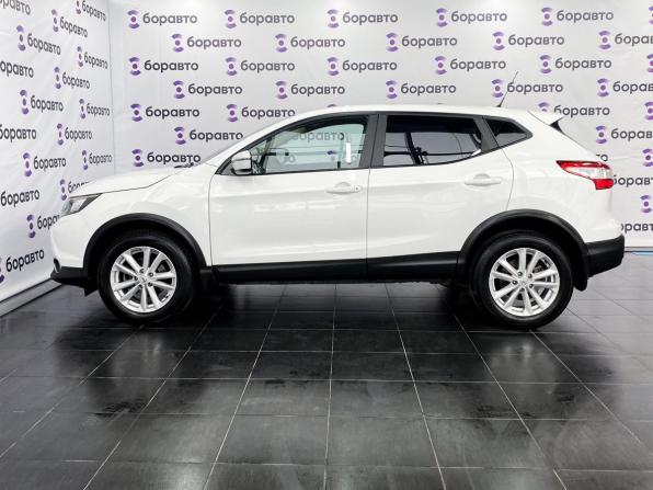 Nissan Qashqai II с пробегом 2016 года, цена 1 633 000 рублей, 137121 км, внедорожник, Автокод Объявления