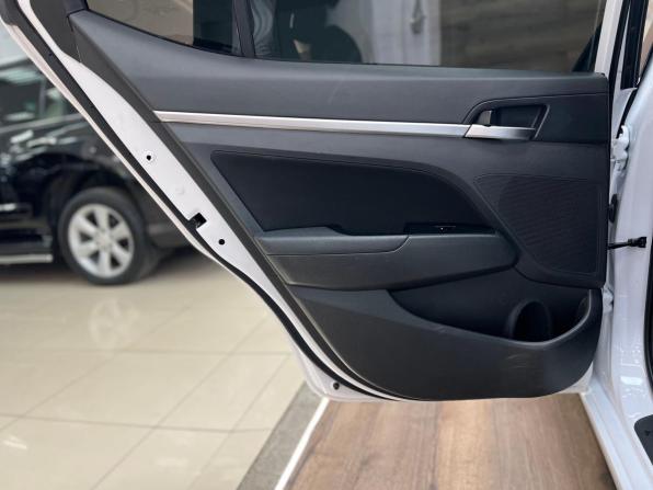 Hyundai Elantra VI (AD) Рестайлинг с пробегом 2020 года, цена 1 650 000 рублей, 81000 км, седан, Автокод Объявления