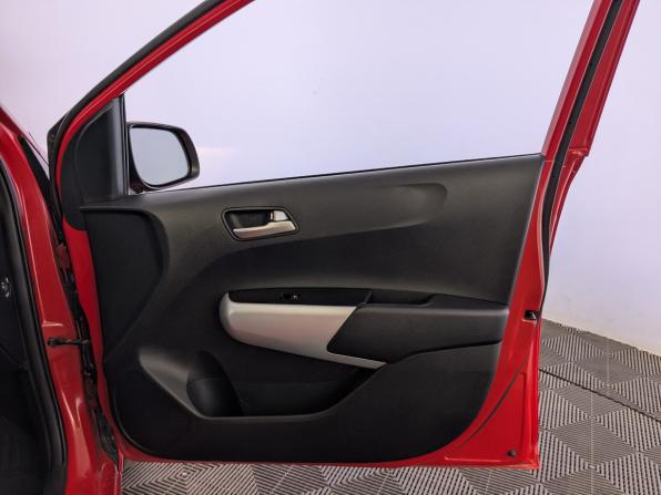 Kia Picanto III с пробегом 2018 года, цена 1 290 000 рублей, 92445 км, хэтчбек, Автокод Объявления