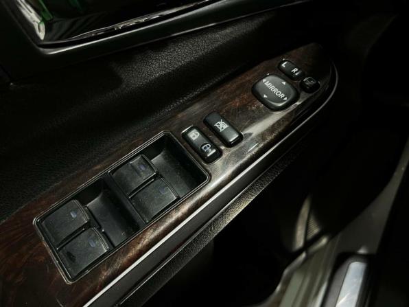 Toyota Camry VII (XV50) Рестайлинг с пробегом 2015 года, цена 1 690 000 рублей, 171674 км, седан, Автокод Объявления