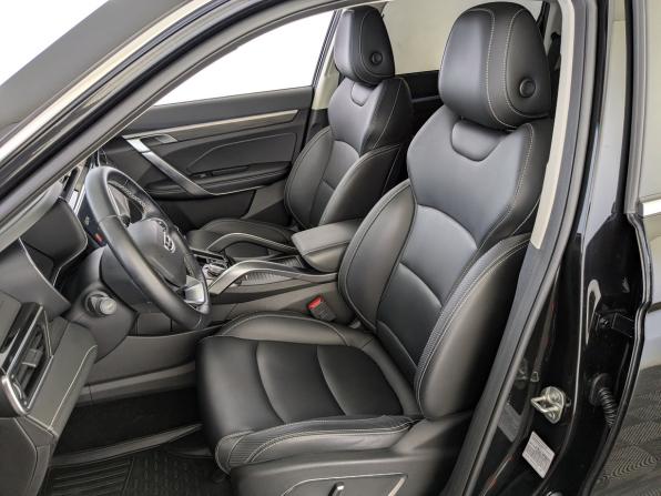Geely Atlas Pro с пробегом 2024 года, цена 2 300 000 рублей, 28186 км, внедорожник, Автокод Объявления
