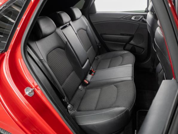 Kia Ceed III с пробегом 2018 года, цена 1 749 000 рублей, 87625 км, хэтчбек, Автокод Объявления