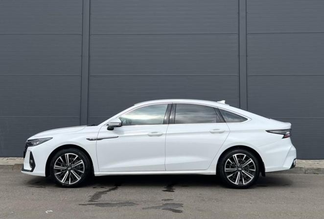 Chery Arrizo 8 с пробегом 2023 года, цена 1 390 000 рублей, 178032 км, седан, Автокод Объявления
