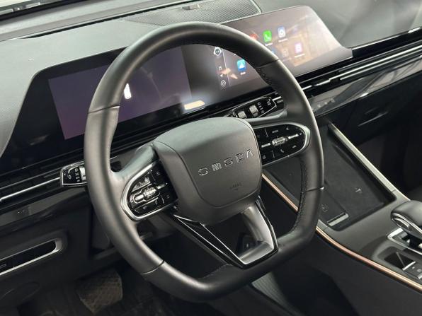 Omoda C5 I Рестайлинг с пробегом 2024 года, цена 2 356 000 рублей, 5092 км, внедорожник, Автокод Объявления