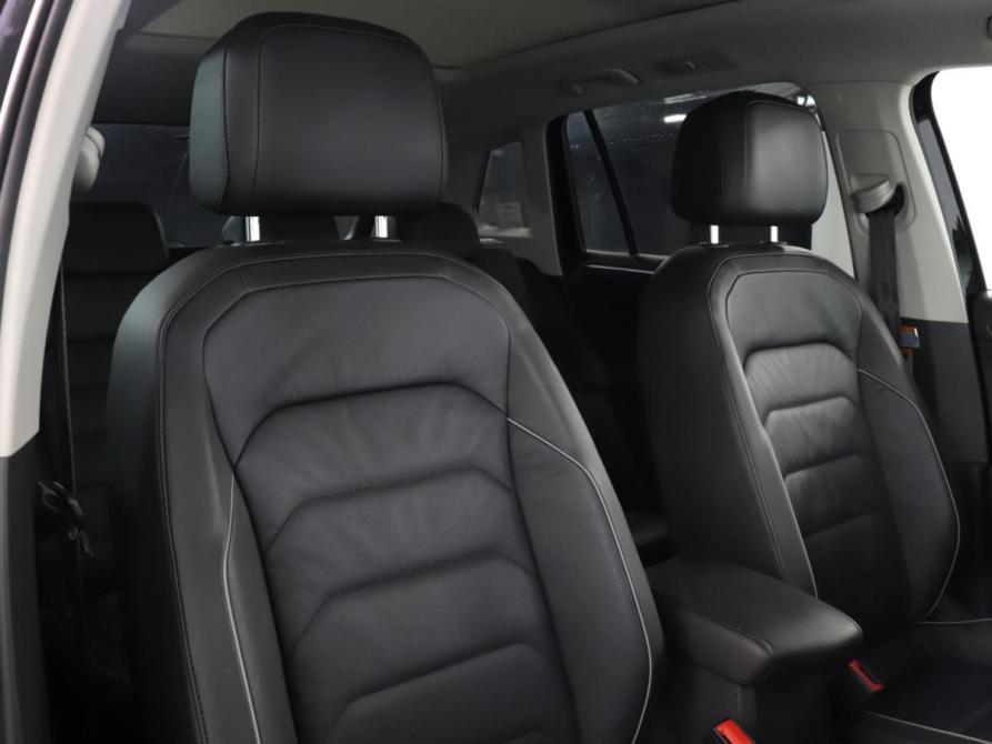 Volkswagen Tiguan II Рестайлинг Москва  - изображение 17
