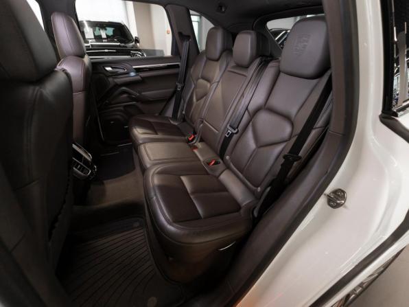 Porsche Cayenne II Рестайлинг (958) с пробегом 2017 года, цена 4 200 000 рублей, 118690 км, внедорожник, Автокод Объявления